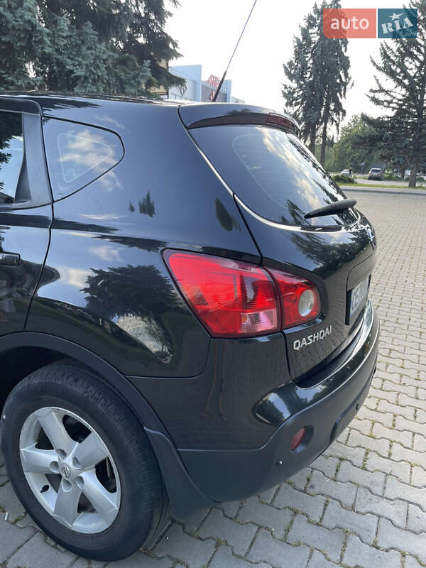 Внедорожник / Кроссовер Nissan Qashqai 2008 в Черновцах