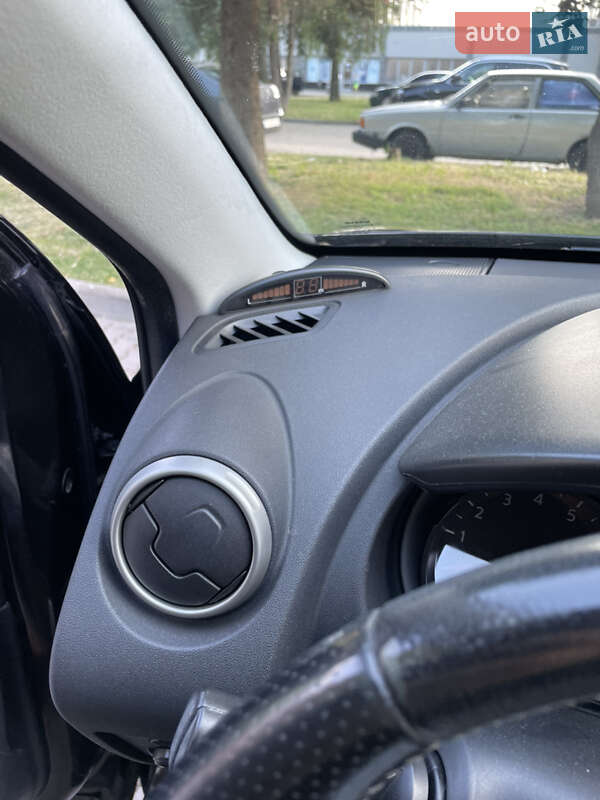 Внедорожник / Кроссовер Nissan Qashqai 2008 в Черновцах