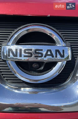 Внедорожник / Кроссовер Nissan Qashqai 2012 в 