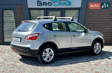 Внедорожник / Кроссовер Nissan Qashqai 2013 в 