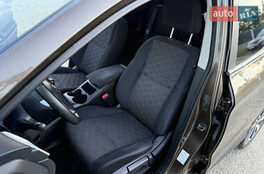 Внедорожник / Кроссовер Nissan Qashqai 2014 в 