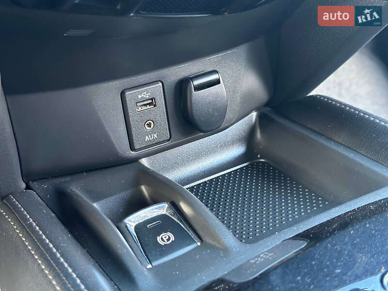 Внедорожник / Кроссовер Nissan Qashqai 2017 в Днепре