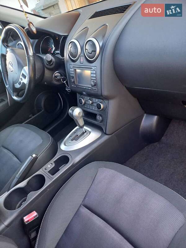 Позашляховик / Кросовер Nissan Qashqai 2012 в Долині фото 14 Позашляховик / Кросовер Nissan Qashqai 2012 в Долині