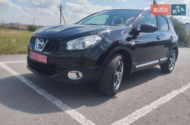 Позашляховик / Кросовер Nissan Qashqai 2011 в Нових Санжарах
