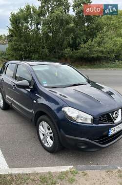 Позашляховик / Кросовер Nissan Qashqai 2010 в Черкасах