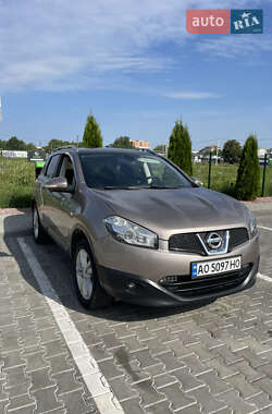 Внедорожник / Кроссовер Nissan Qashqai 2010 в Стрые