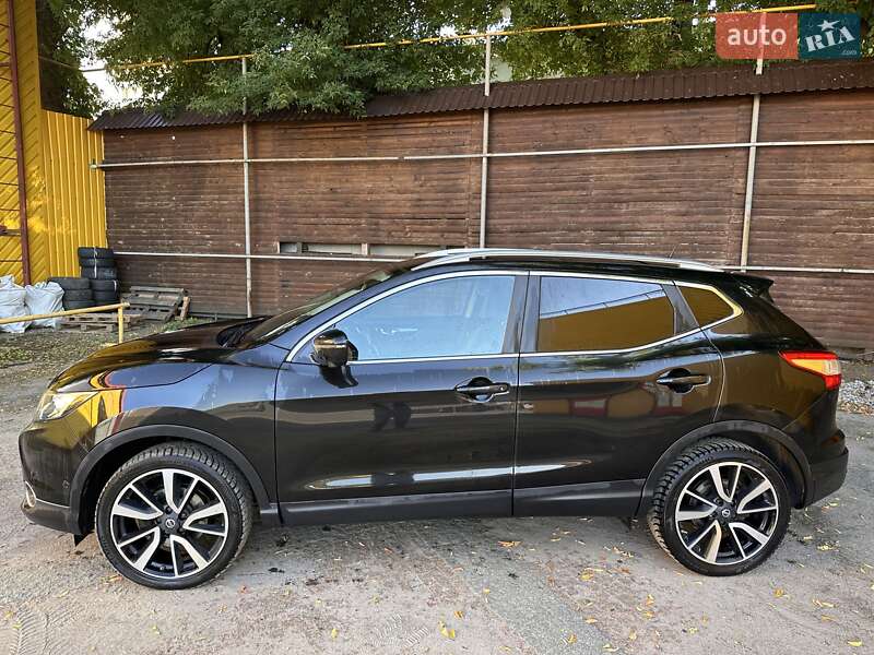 Внедорожник / Кроссовер Nissan Qashqai 2016 в Житомире