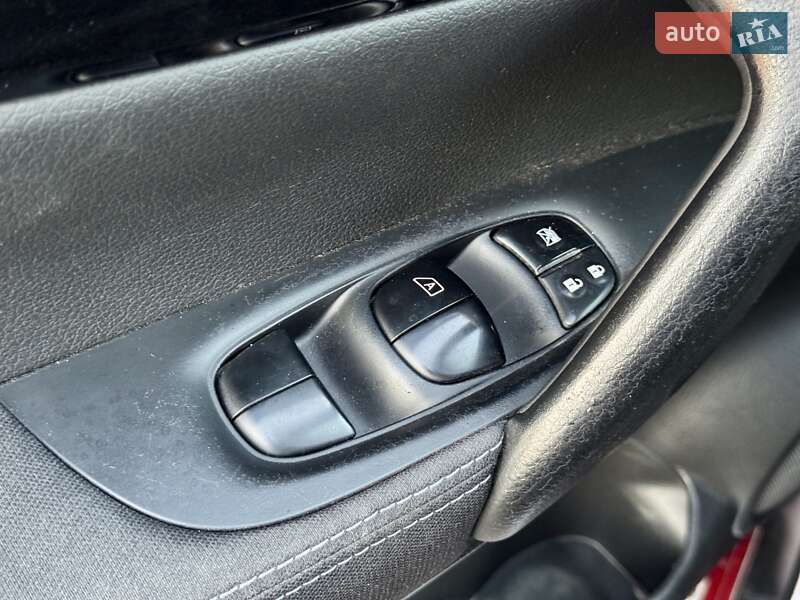 Внедорожник / Кроссовер Nissan Qashqai 2014 в Харькове фото 23 Внедорожник / Кроссовер Nissan Qashqai 2014 в Харькове