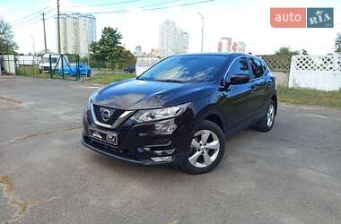 Внедорожник / Кроссовер Nissan Qashqai 2017 в Киеве