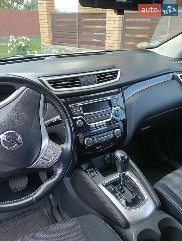 Внедорожник / Кроссовер Nissan Qashqai 2014 в Демидовке