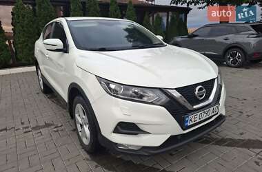 Внедорожник / Кроссовер Nissan Qashqai 2021 в Магдалиновке