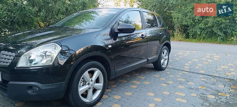 Внедорожник / Кроссовер Nissan Qashqai 2007 в Калиновке