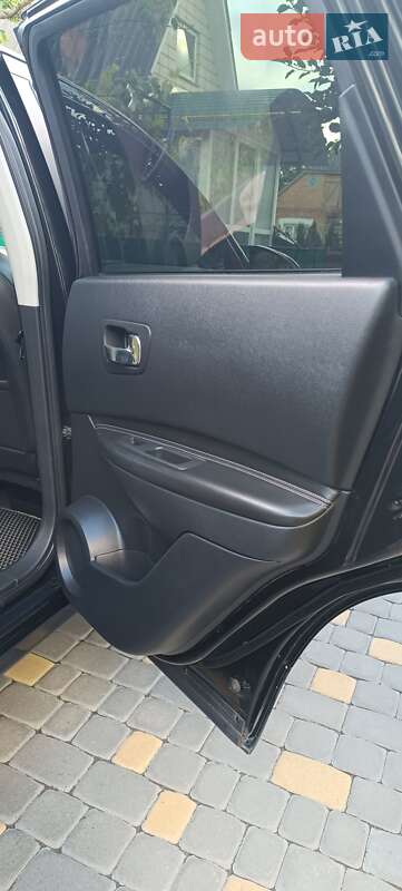 Внедорожник / Кроссовер Nissan Qashqai 2007 в Калиновке