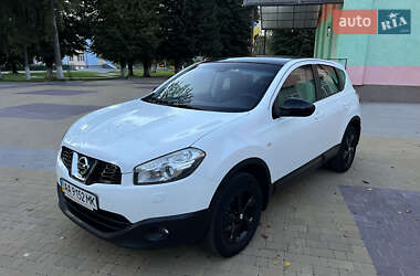 Внедорожник / Кроссовер Nissan Qashqai 2012 в Житомире