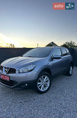 Внедорожник / Кроссовер Nissan Qashqai 2010 в Миргороде