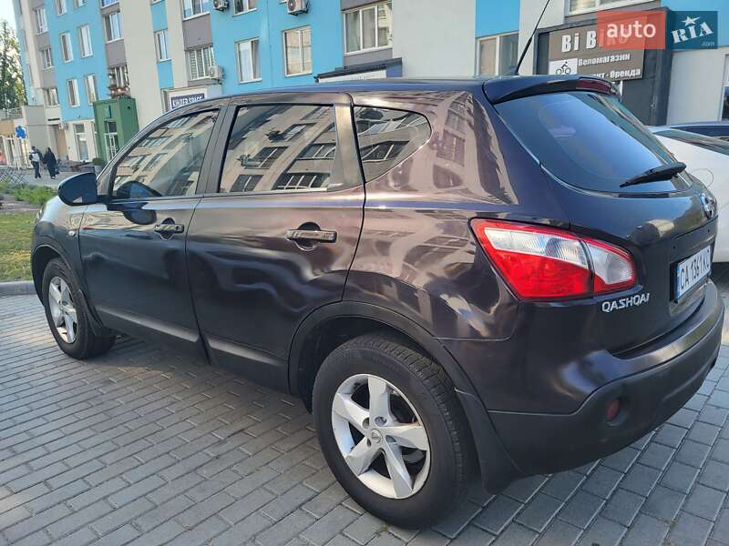 Позашляховик / Кросовер Nissan Qashqai 2010 в Черкасах фото 10 Позашляховик / Кросовер Nissan Qashqai 2010 в Черкасах