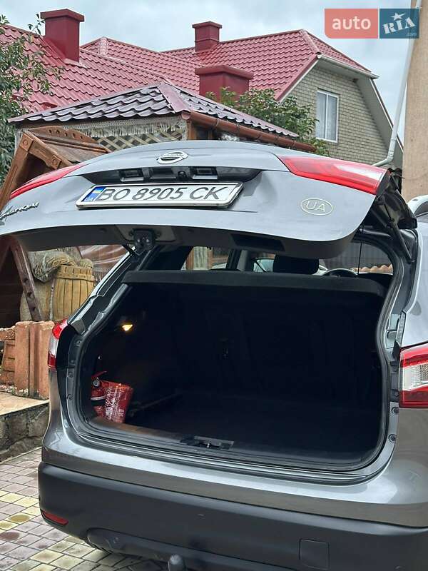 Внедорожник / Кроссовер Nissan Qashqai 2014 в Чорткове