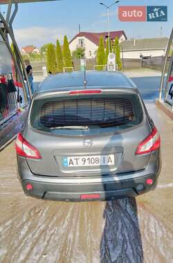 Внедорожник / Кроссовер Nissan Qashqai 2013 в 