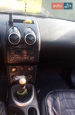 Внедорожник / Кроссовер Nissan Qashqai 2013 в 