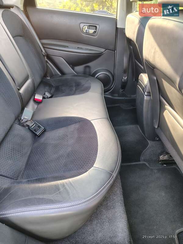 Внедорожник / Кроссовер Nissan Qashqai 2013 в Луцке фото 4 Внедорожник / Кроссовер Nissan Qashqai 2013 в Луцке