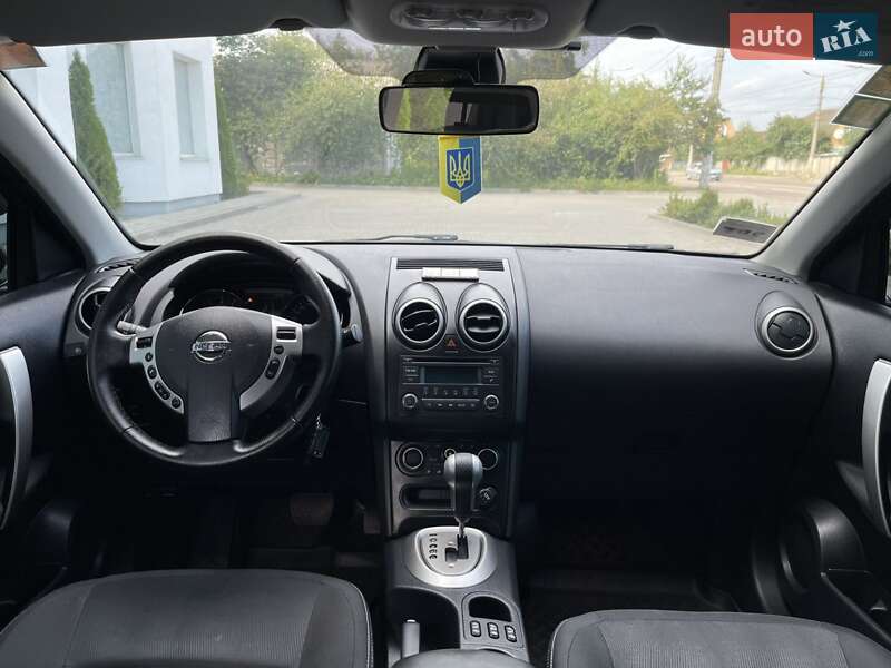 Позашляховик / Кросовер Nissan Qashqai 2011 в Житомирі