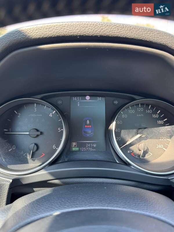 Позашляховик / Кросовер Nissan Qashqai 2017 в Києві фото 12 Позашляховик / Кросовер Nissan Qashqai 2017 в Києві