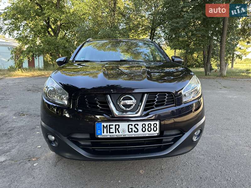 Внедорожник / Кроссовер Nissan Qashqai 2010 в Лебедине