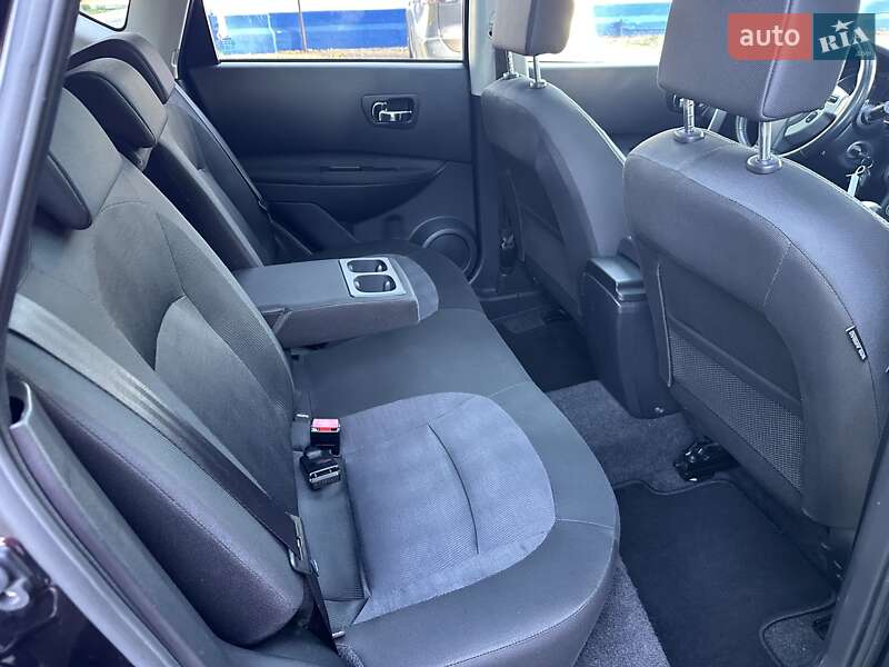 Внедорожник / Кроссовер Nissan Qashqai 2010 в Лебедине