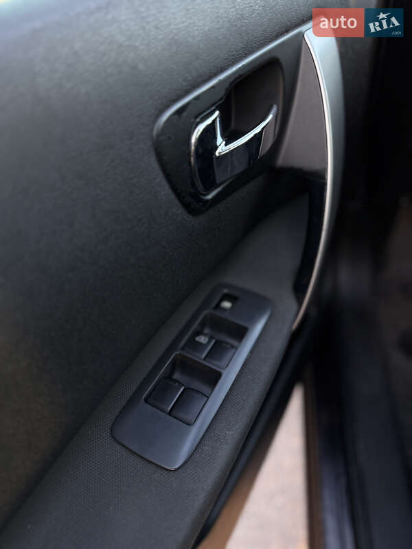 Внедорожник / Кроссовер Nissan Qashqai 2013 в Одессе