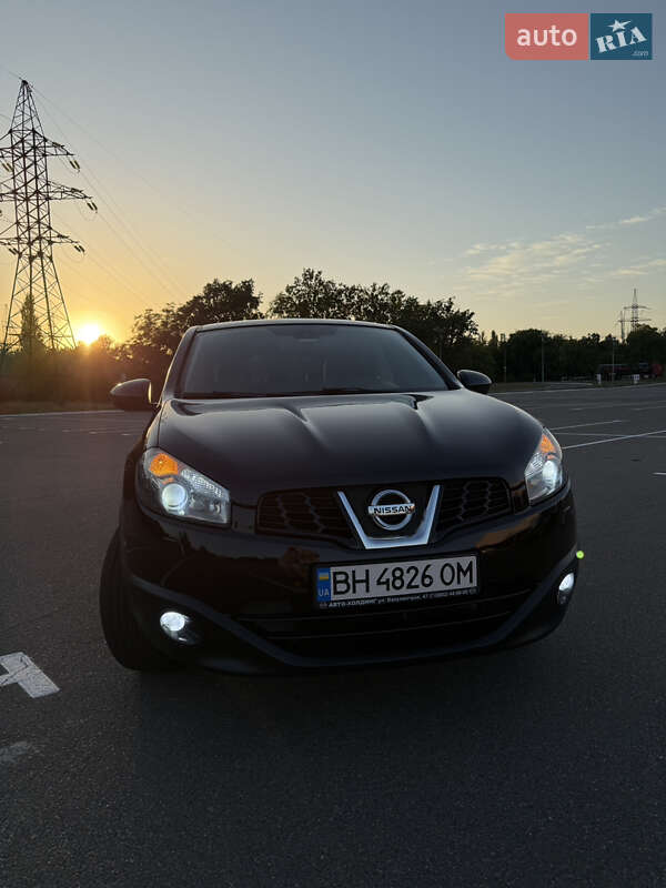 Внедорожник / Кроссовер Nissan Qashqai 2013 в Одессе