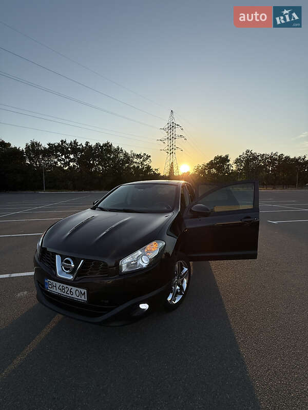 Внедорожник / Кроссовер Nissan Qashqai 2013 в Одессе