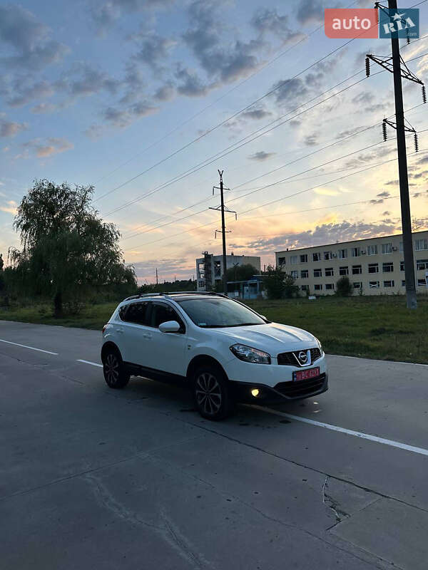 Внедорожник / Кроссовер Nissan Qashqai 2010 в Славуте фото 50 Внедорожник / Кроссовер Nissan Qashqai 2010 в Славуте