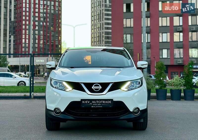 Внедорожник / Кроссовер Nissan Qashqai 2016 в Киеве