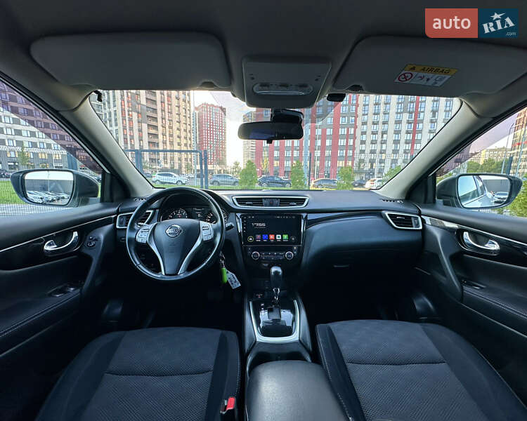 Внедорожник / Кроссовер Nissan Qashqai 2016 в Киеве