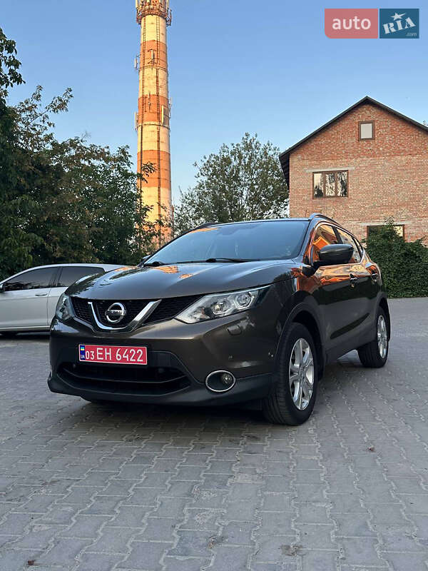 Внедорожник / Кроссовер Nissan Qashqai 2015 в Тернополе фото 3 Внедорожник / Кроссовер Nissan Qashqai 2015 в Тернополе