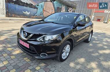 Позашляховик / Кросовер Nissan Qashqai 2014 в Луцьку