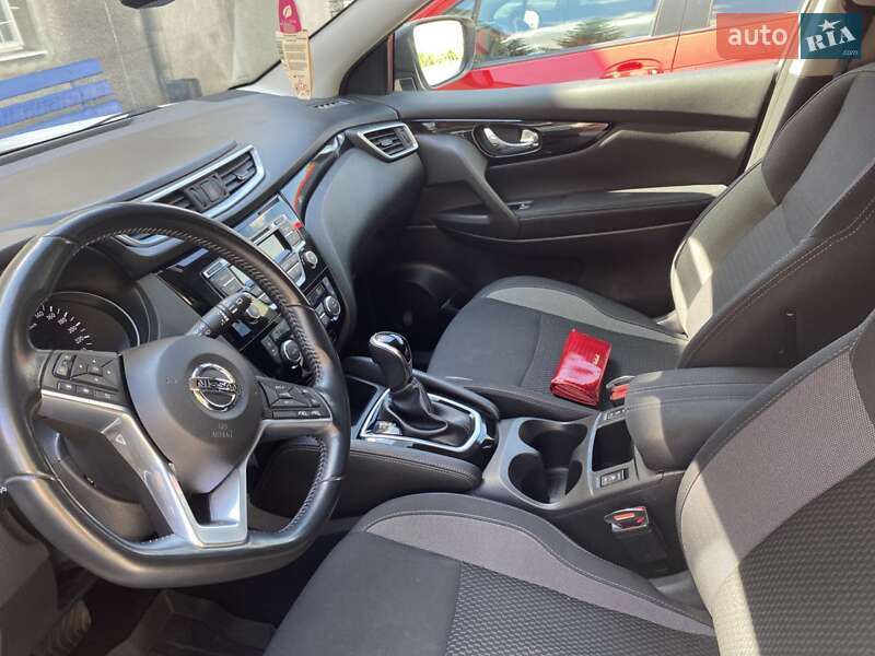 Внедорожник / Кроссовер Nissan Qashqai 2018 в Немирове
