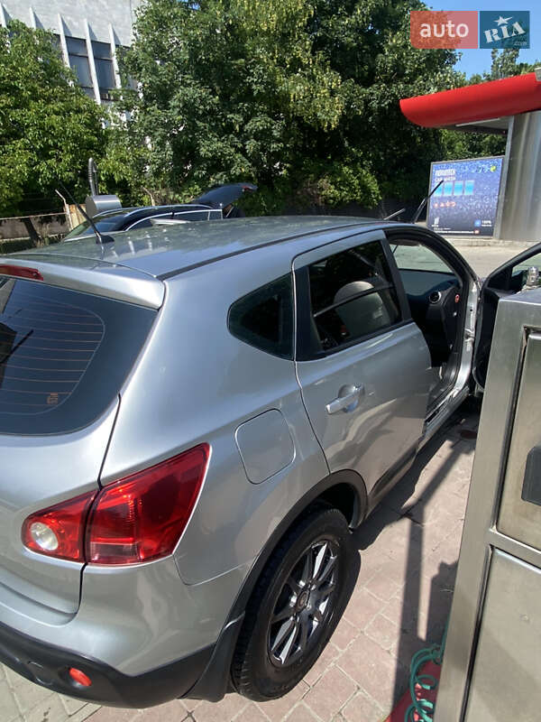 Внедорожник / Кроссовер Nissan Qashqai 2007 в Ужгороде
