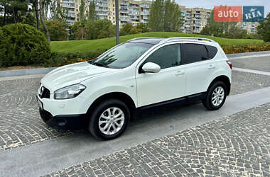 Позашляховик / Кросовер Nissan Qashqai 2012 в Дніпрі