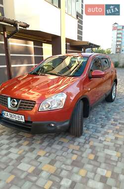 Внедорожник / Кроссовер Nissan Qashqai 2007 в 