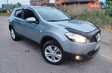 Позашляховик / Кросовер Nissan Qashqai 2011 в Глухові