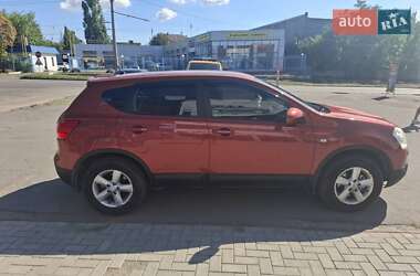Внедорожник / Кроссовер Nissan Qashqai 2007 в 