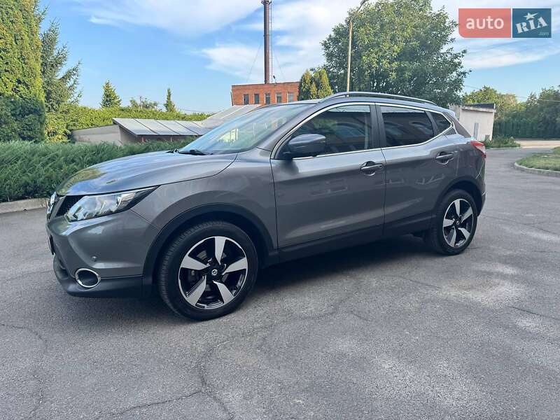 Внедорожник / Кроссовер Nissan Qashqai 2016 в Умани
