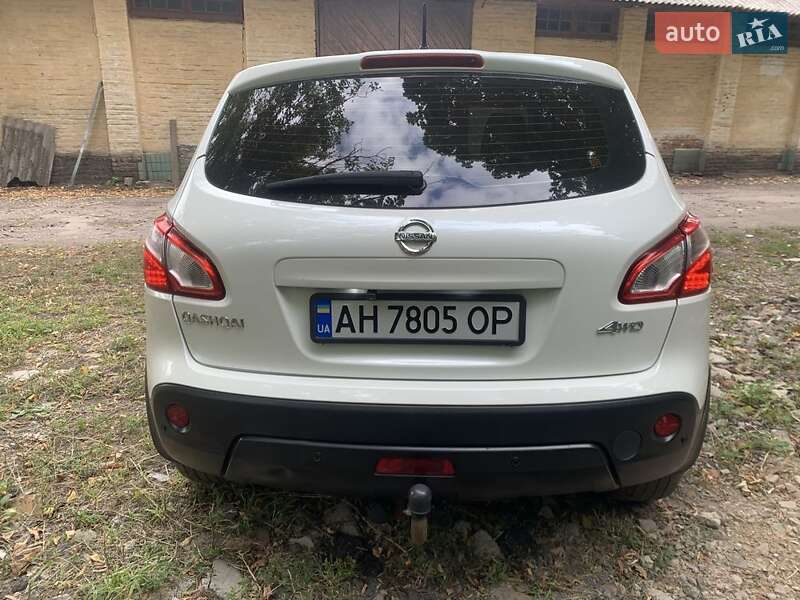 Внедорожник / Кроссовер Nissan Qashqai 2013 в Днепре