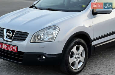 Внедорожник / Кроссовер Nissan Qashqai 2007 в 
