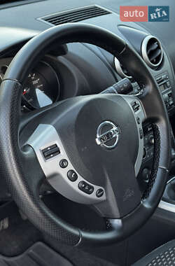 Внедорожник / Кроссовер Nissan Qashqai 2007 в 