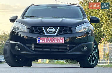 Внедорожник / Кроссовер Nissan Qashqai 2010 в 