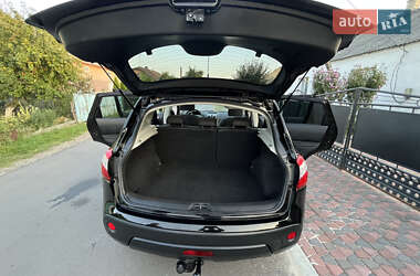Внедорожник / Кроссовер Nissan Qashqai 2010 в 