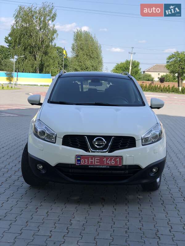Внедорожник / Кроссовер Nissan Qashqai 2011 в Хмельницком