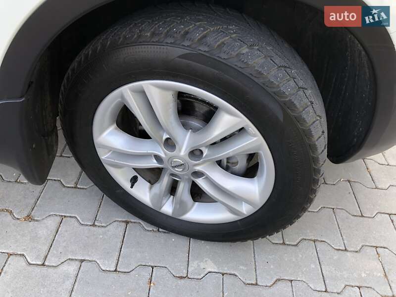 Внедорожник / Кроссовер Nissan Qashqai 2011 в Хмельницком